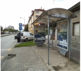Novi Sad - Autobuska stajališta - Novosadskog sajma, preko puta škole