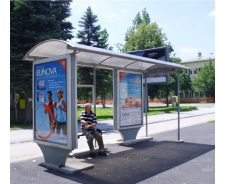 Novi Sad - Autobuska stajališta - Bul. cara Lazara - ugao sa Balzakovom, kod Doma zdravlja