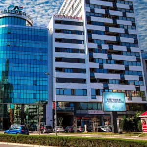 Novi Sad - LED Ekran - Ugao Bul. Oslobođenja i Braće Ribnikar JP