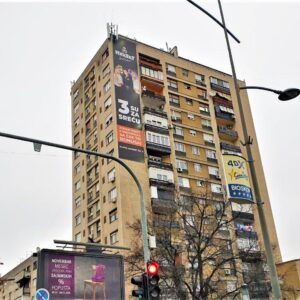 Novi Sad - Fasadna reklama  -  Bulevar oslobodjenja  115a