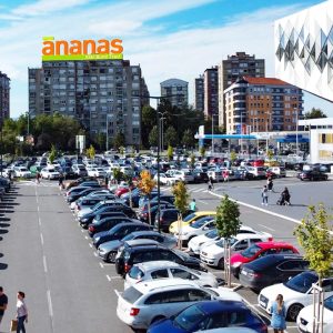 Niš - Reklama na krovu - Bulevar Nemanjića 12 MR