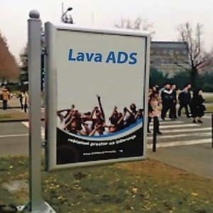 Novi Sad - City light - Ugao Stražilovske i Bul. cara Lazara kod Univerziteta Z